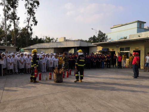 深圳光明新區(qū)寶利時(shí)計(jì)表全廠員工：警民聯(lián)合消防演練 合力打造平安工廠(圖3)