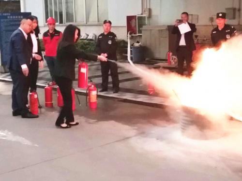 2019年安富消防前往興業(yè)豐田汽車進(jìn)行消防應(yīng)急培訓(xùn)(圖3)